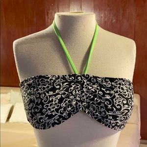 Bikini Top w/ adjustable Drawstring in the Middle